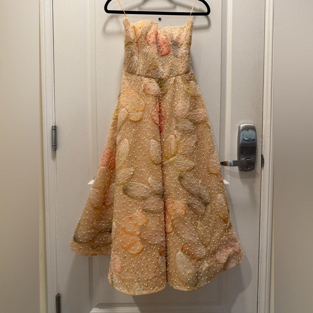 HELSI Vivi Strapless Cocktail Midi Dress With  embellishments Size XS Preloved - Picture 2 of 6